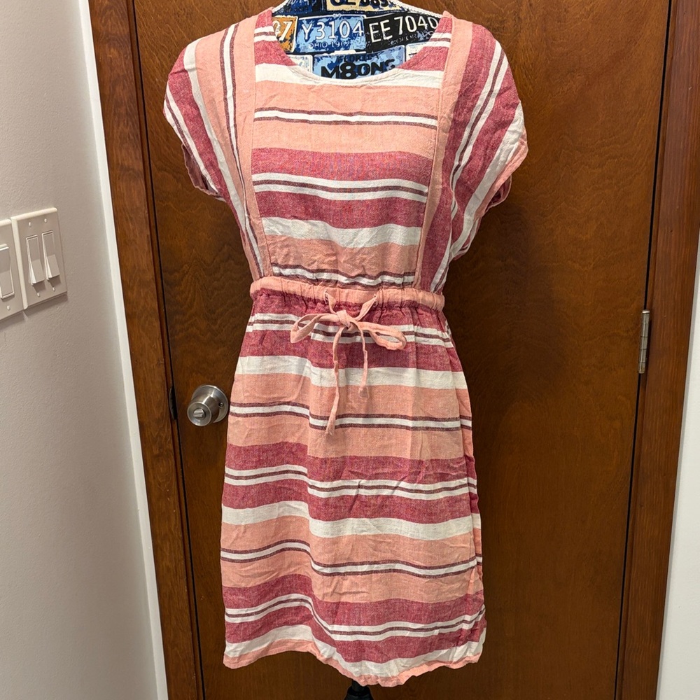 Old navy Striped Tie-Waist Summer Dress in Peach and Rose size medium brand new